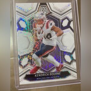 2024 Mosaic Kendrick Bourne White Sparkle #150 New England Patriots Case Hit